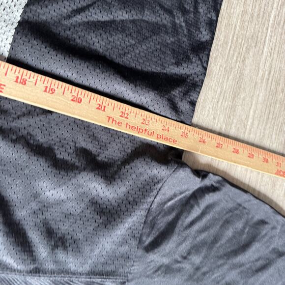 Nike Black Short Sleeve Tee - Picture 3 of 7